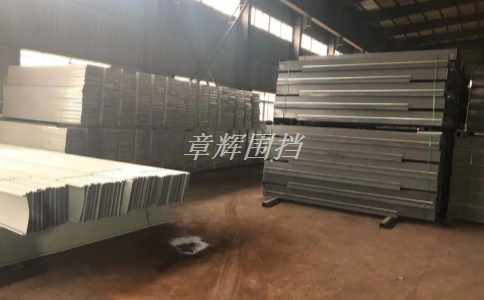 金属围挡的优点是什么? 金属围挡的优点是什么?